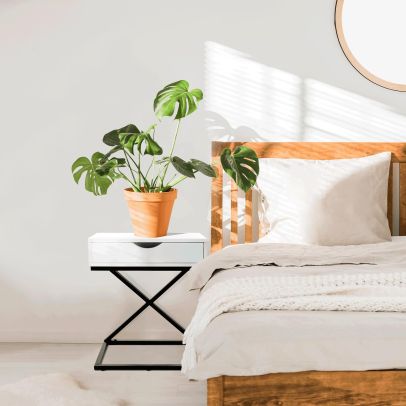 Príručný/nočný stolík, biela/čierna, VIRED 2