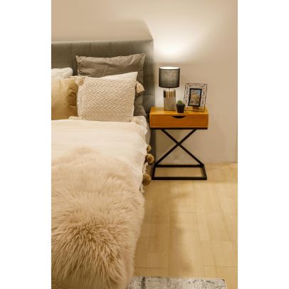 Príručný/nočný stolík, dub/čierna, VIRED 2